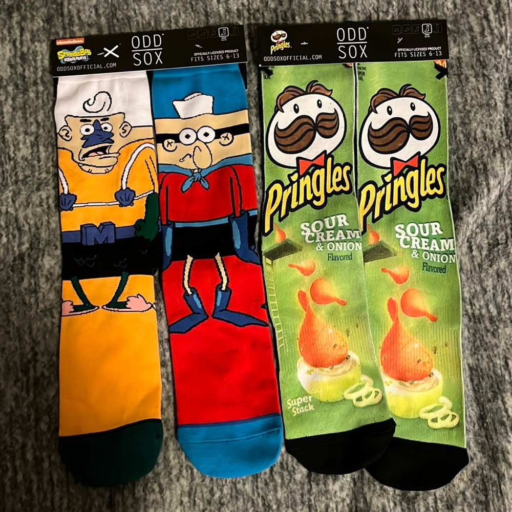 graphic socks